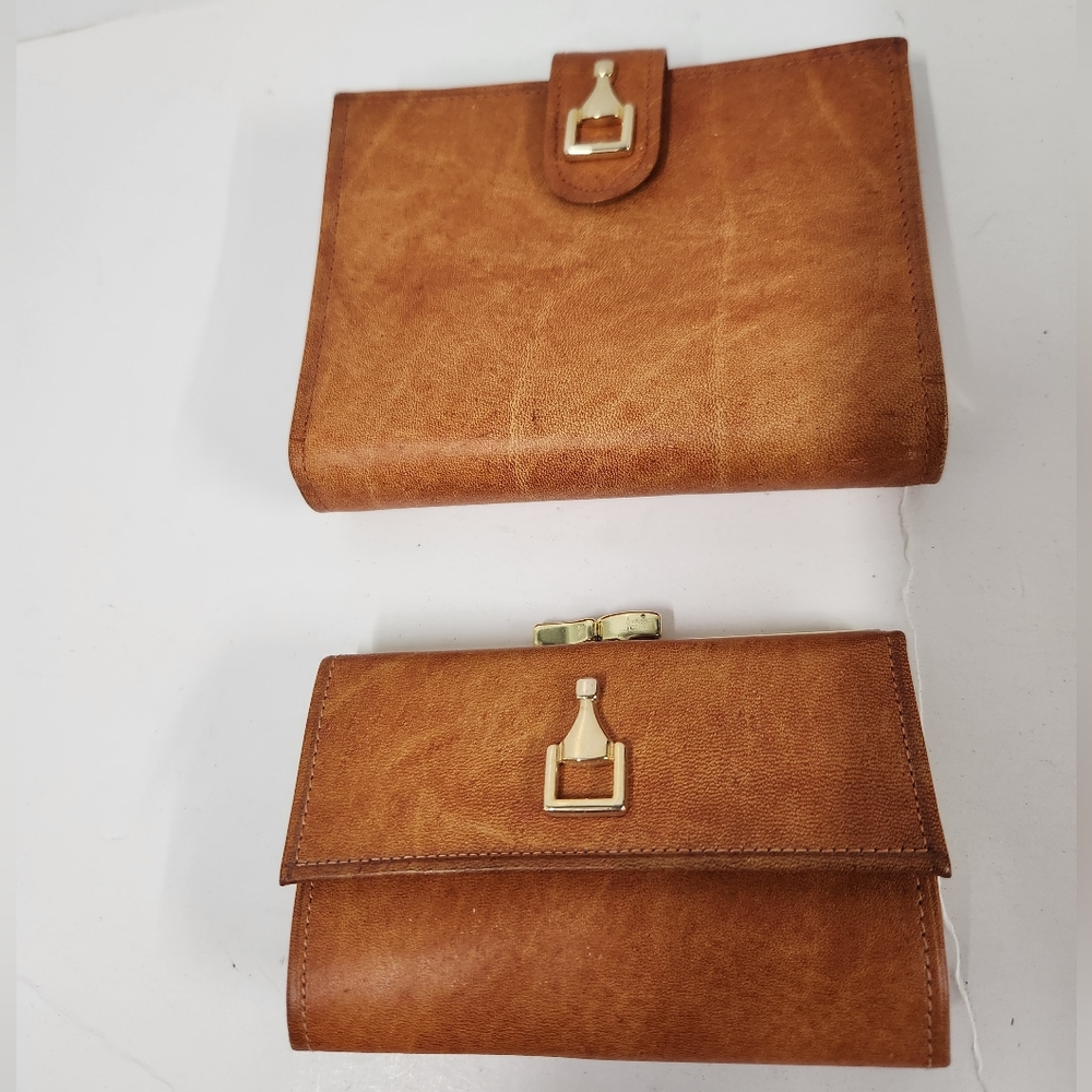 Adolfo wallet and address book never used